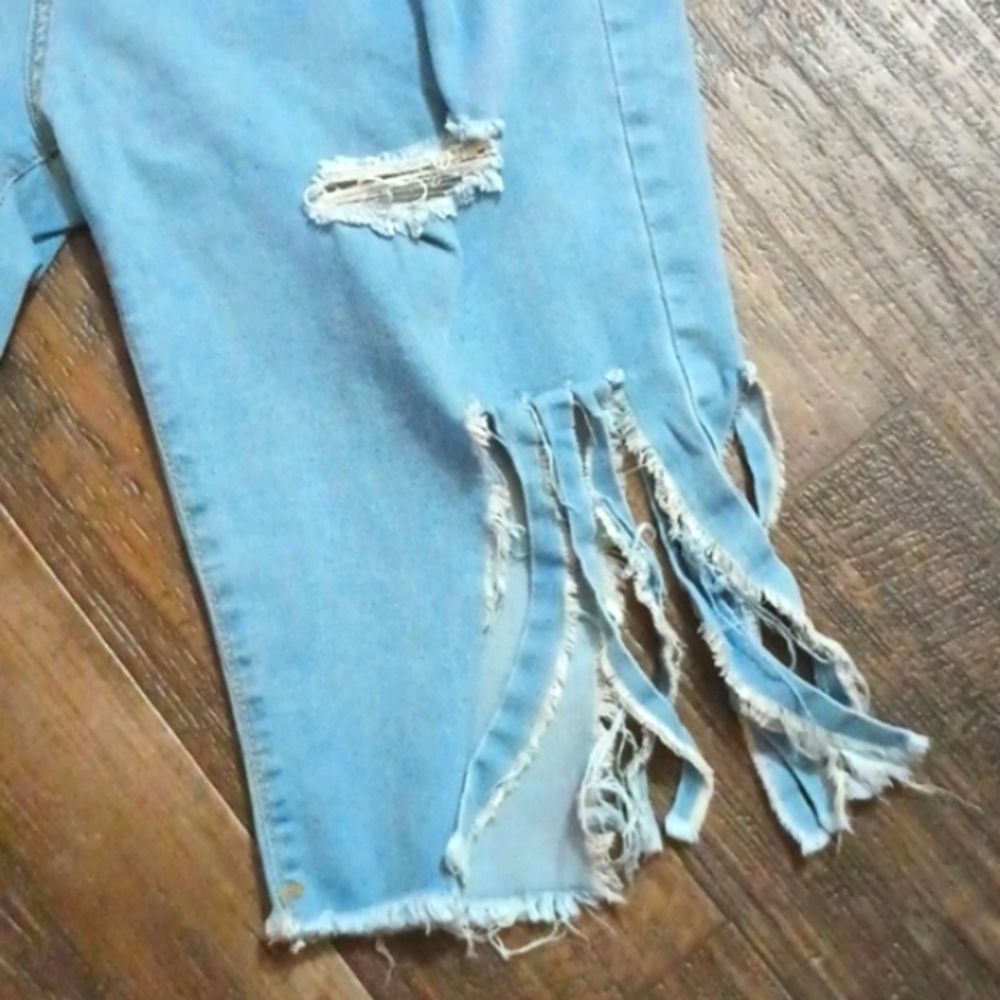 Savage Custom Distressed Bermuda Knee Shorts - Picture 12 of 16